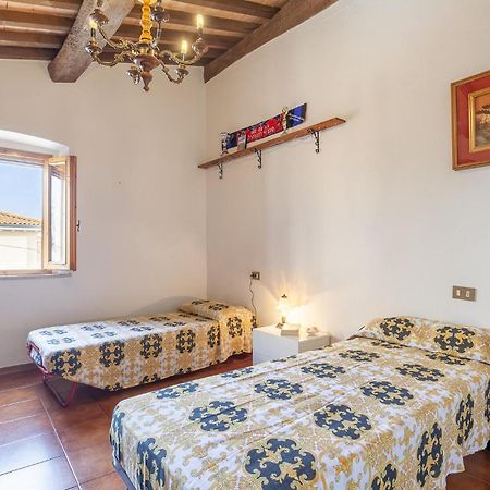 Awesome Home In Montefoscoli With Wifi Exteriér fotografie