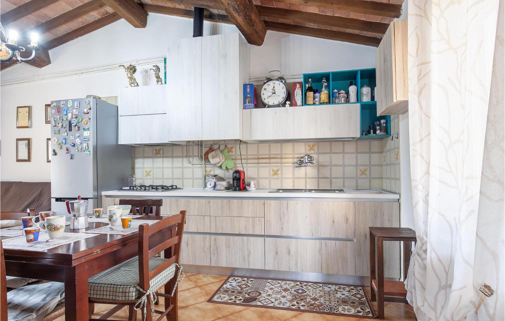 Awesome Home In Montefoscoli With Wifi Exteriér fotografie
