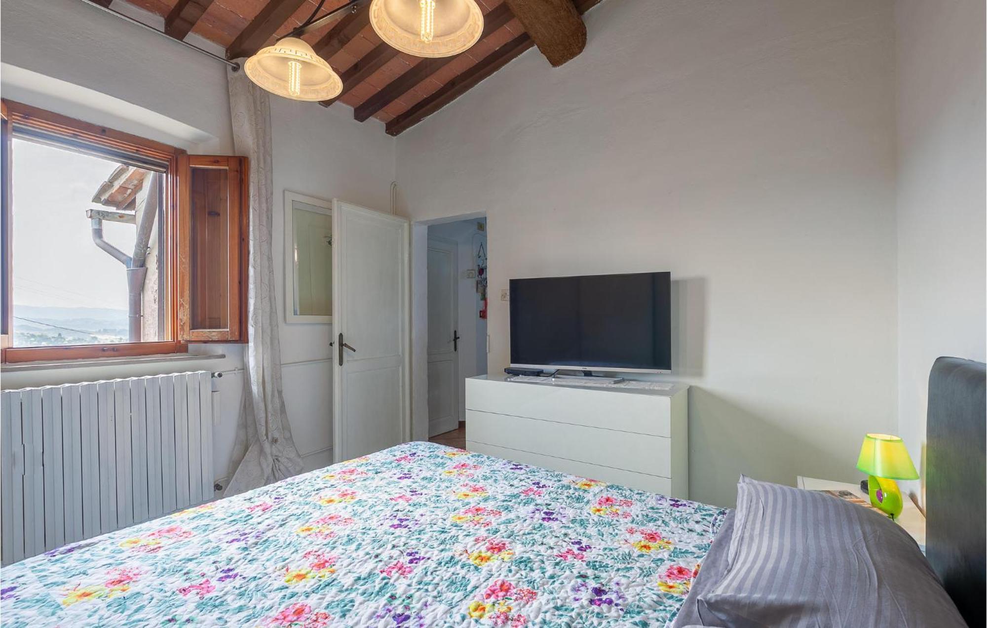 Awesome Home In Montefoscoli With Wifi Exteriér fotografie